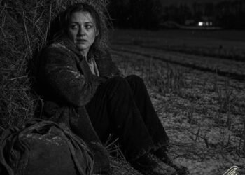Муж унижал её годами — никто не помогал. Однажды ночью она сбежала с годовалой дочерью