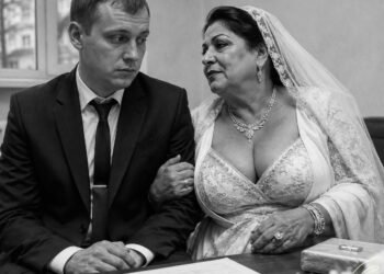 В 27 лет я взял за жену 70-летнюю арабскую вдову ради её наследства.