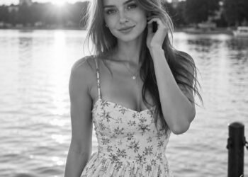 Петя, ты в своём уме? — Вера во все глаза уставилась на мужа. — Как ты мог?! Это ж надо