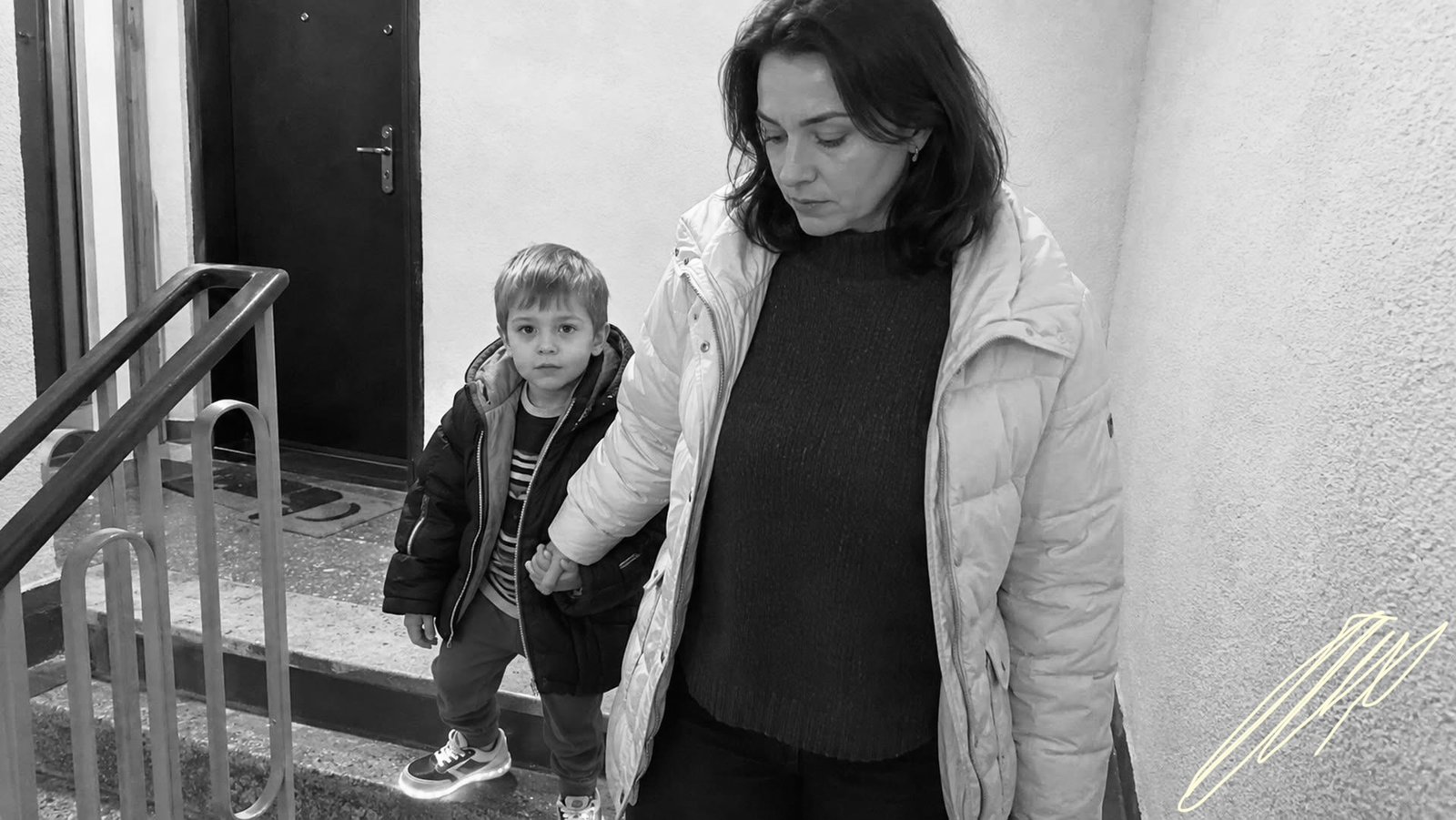 «Мне нужно побыть одному» — муж выгнал нас в минус двадцать три